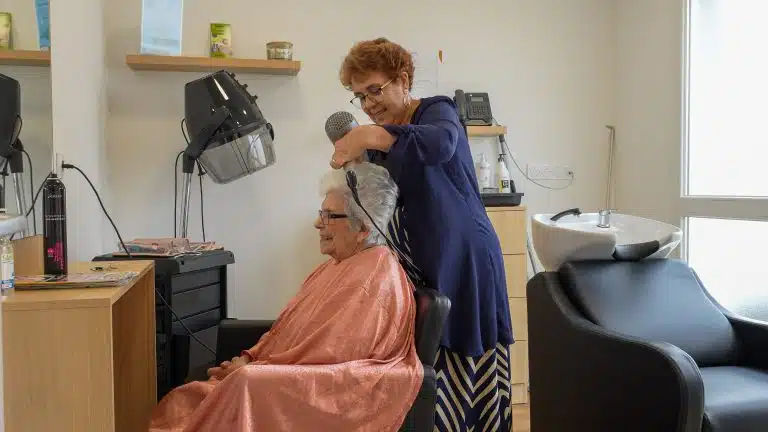 residence senior aquarelia saint benoit coiffeur dr studiomng