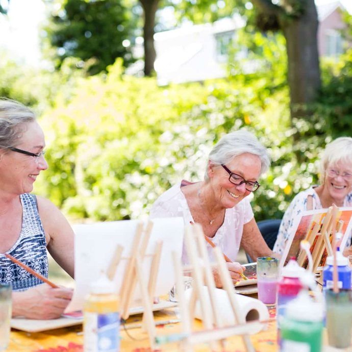 activites-et-ateliers-residences-seniors-aquarelia