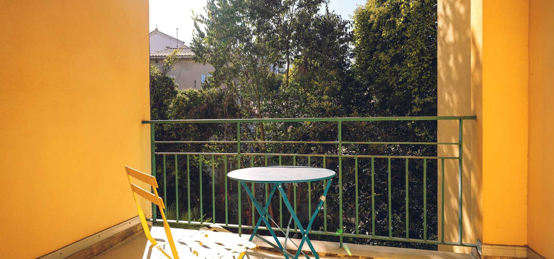residence-senior-la-destrousse-terrasse_aquarelia-StudioMNG